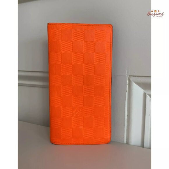 Authentic Louis Vuitton Orange Damier Infini Leather Brazza Bifold Wallet SP4182 - Picture 4 of 13